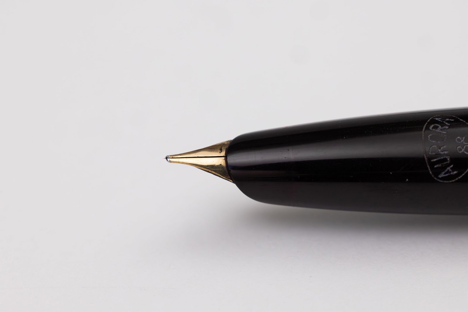 Aurora 88 Silver Cap Fountain Pen and Pencil Set, Flexible Nib - 3