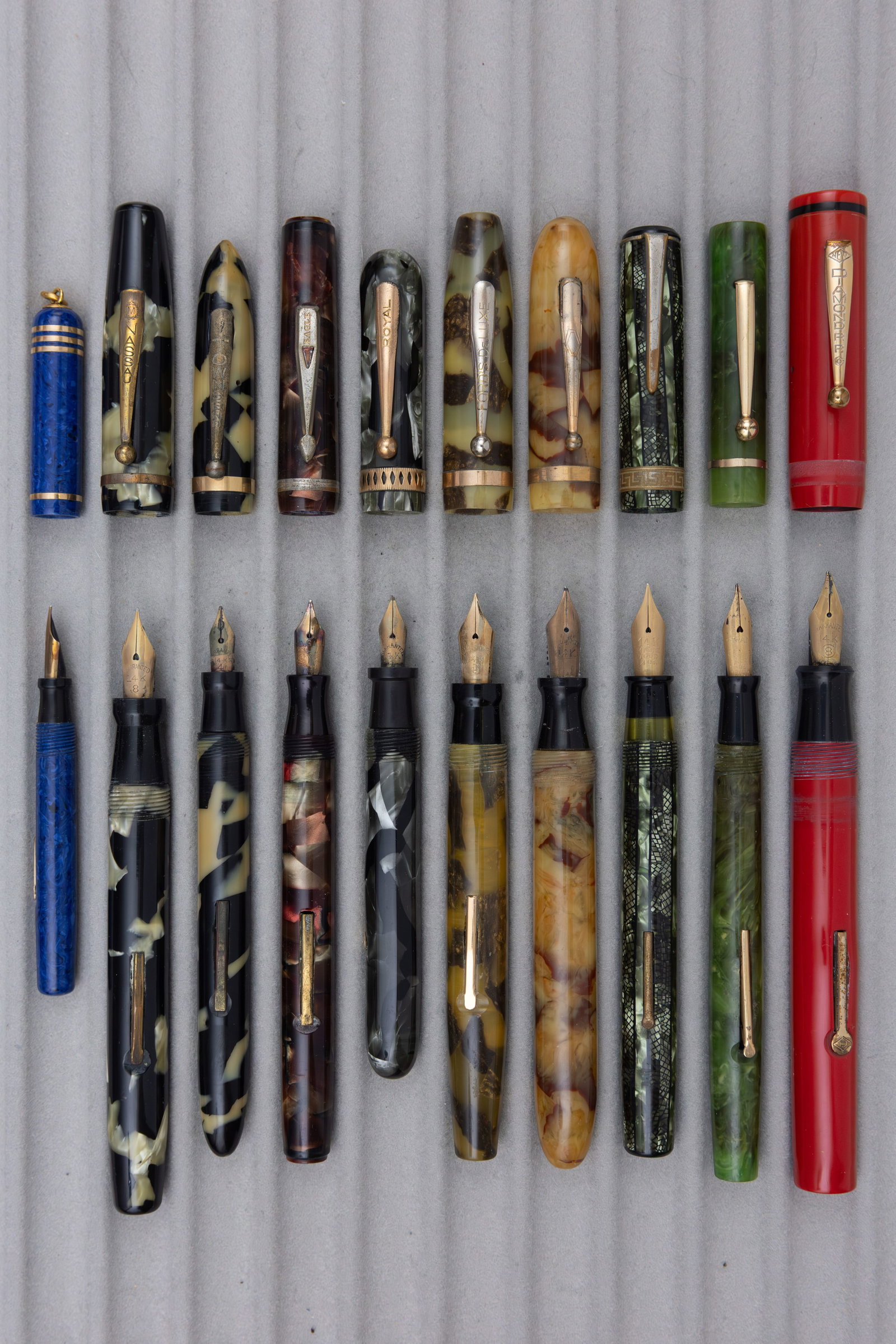 Assorted Marbleized Fountain Pens (10), 14K Gold Nibs - 2