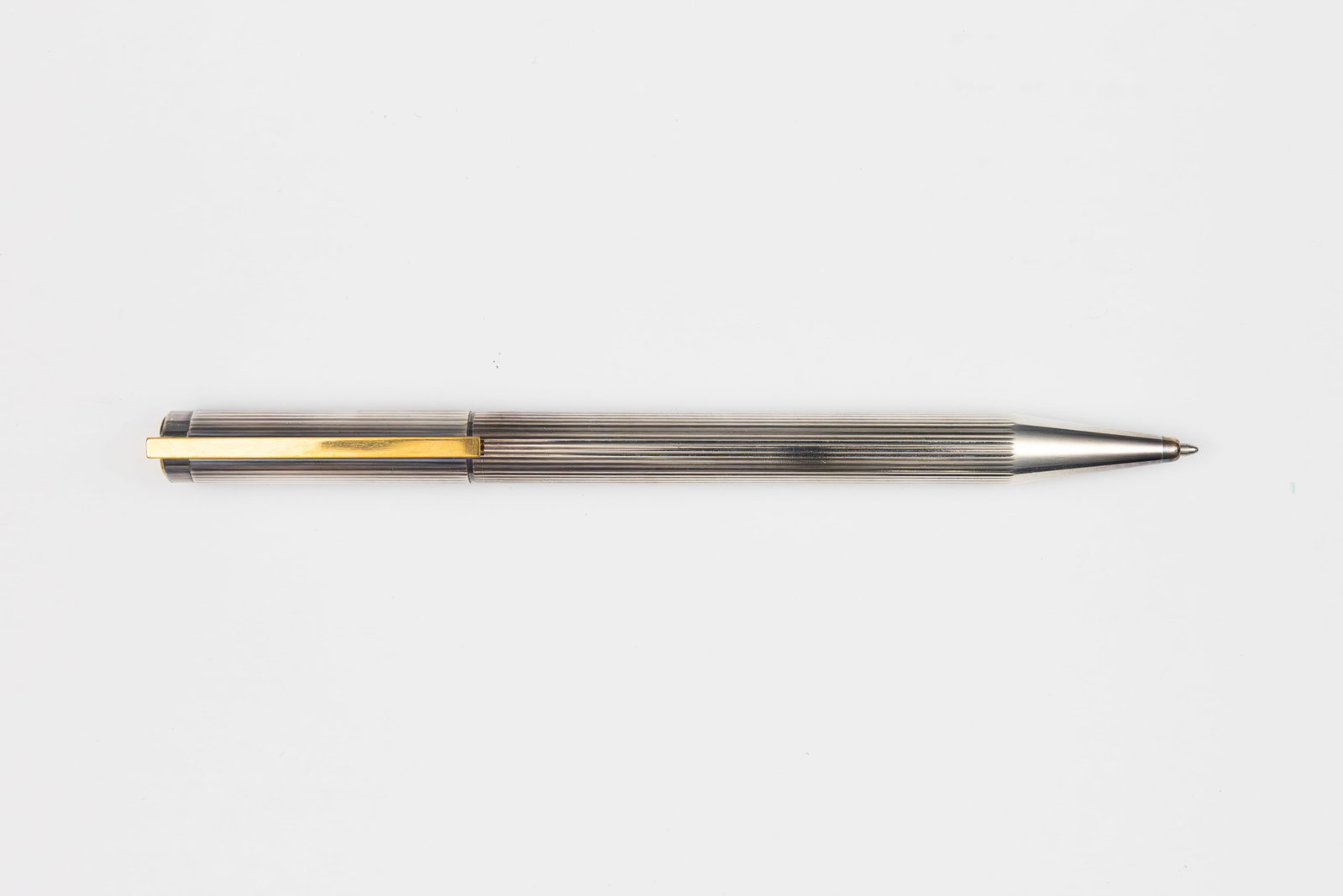 ST Dupont Montparnasse Silver Godron Ballpoint Pen - 2