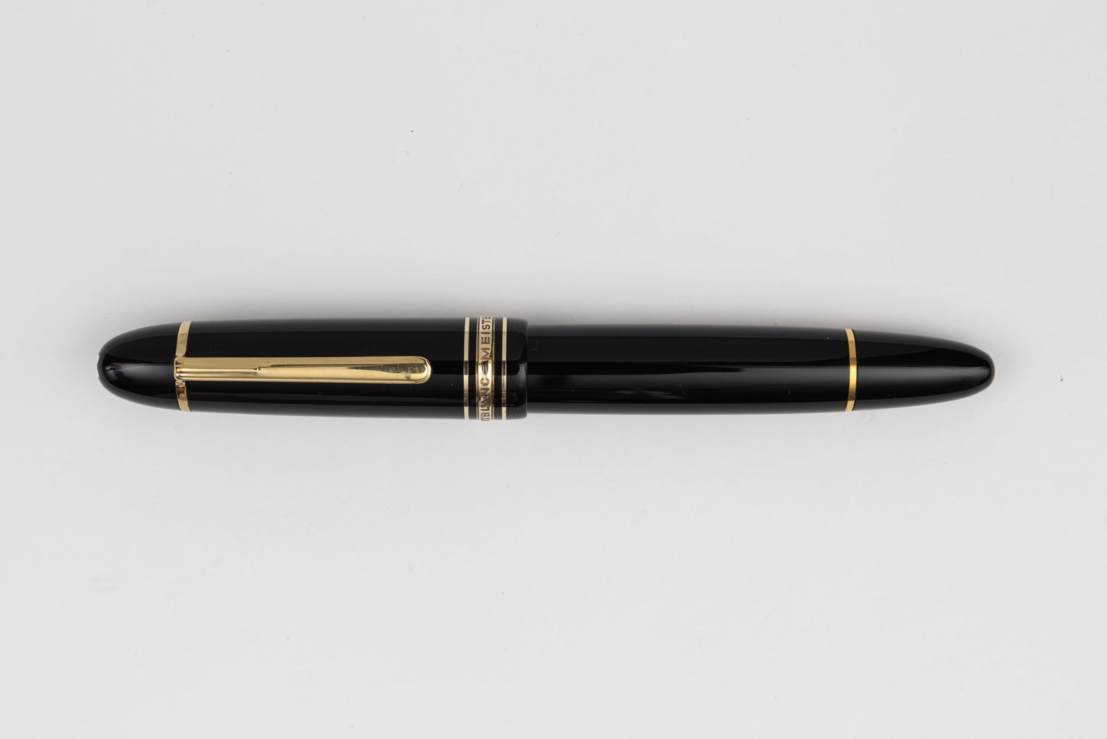 Montblanc Meisterstuck 149 Fountain Pen (1 of 3)