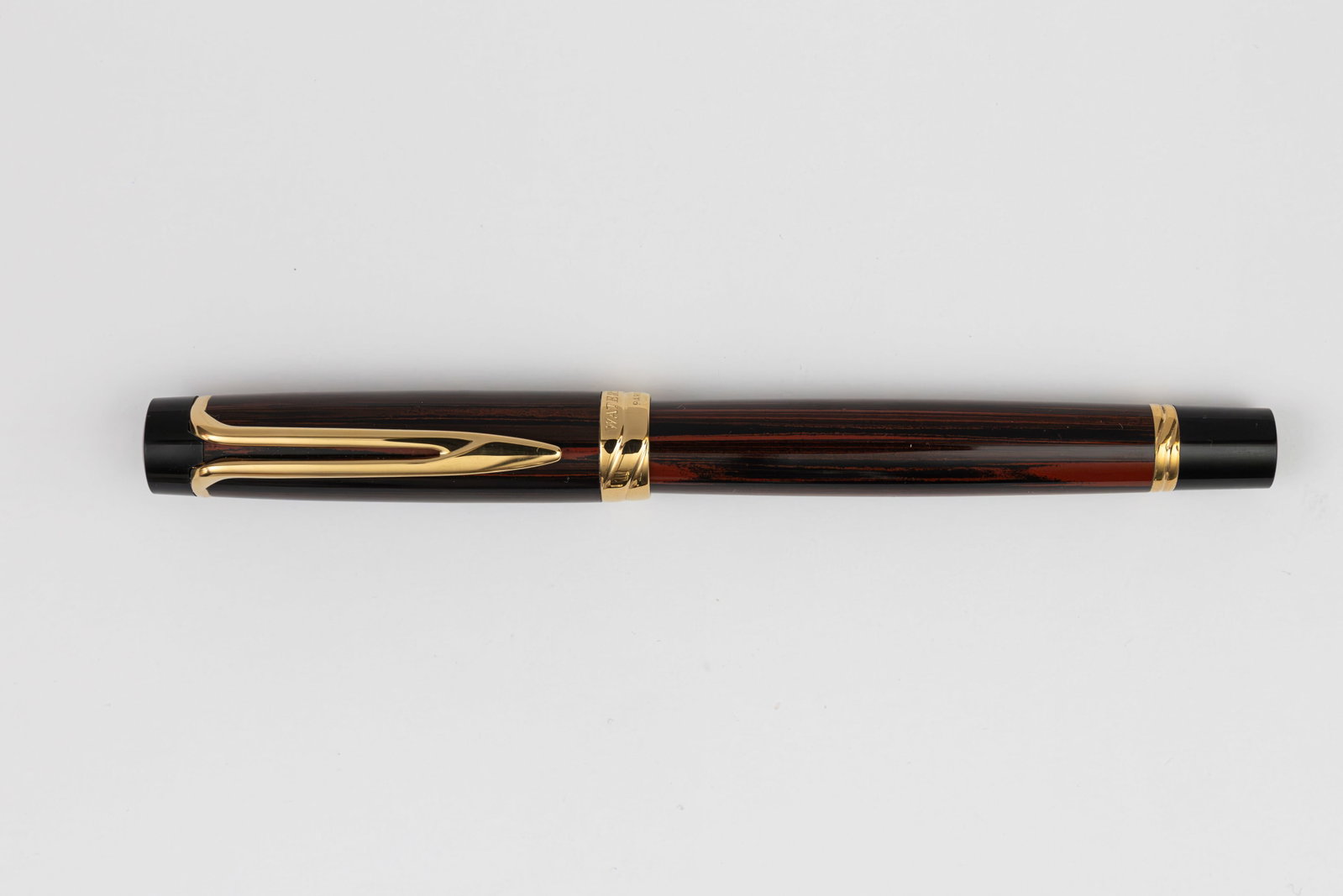 Waterman Liaison Dark Ebonite Fountain Pen, 18K B Nib: Waterman Liaison dark brown ebonite fountain pen. The Liaison threads at the back end of the barrel to open, leaving the nib and internal section attached to the converter for filling, an usual system