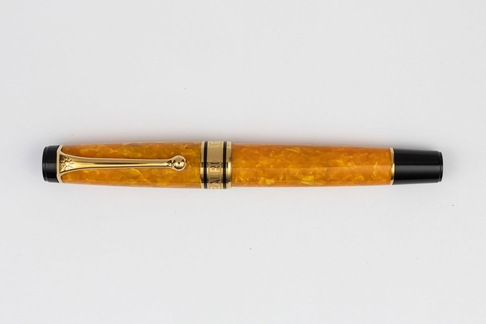 Aurora Optima Sole LE Fountain Pen, Boxed (1 of 4)