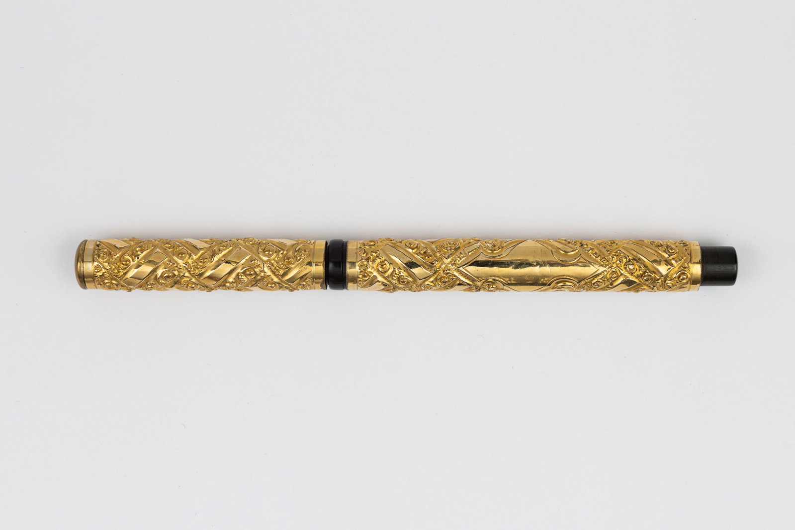 Aikin Lambert Golpheresque Gold Filled Overlay Fountain Pen (1 of 3)