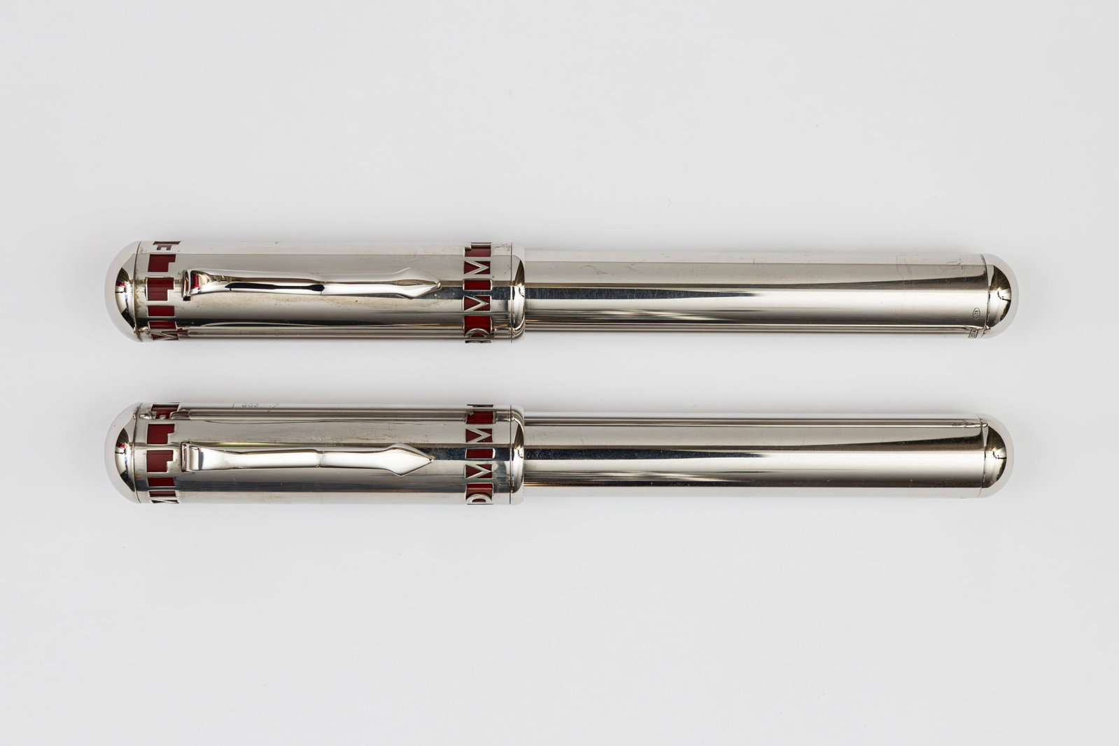 Delta Mille Miglia Sterling Silver LE Fountain Pen, Rollerball Set (1 of 3)