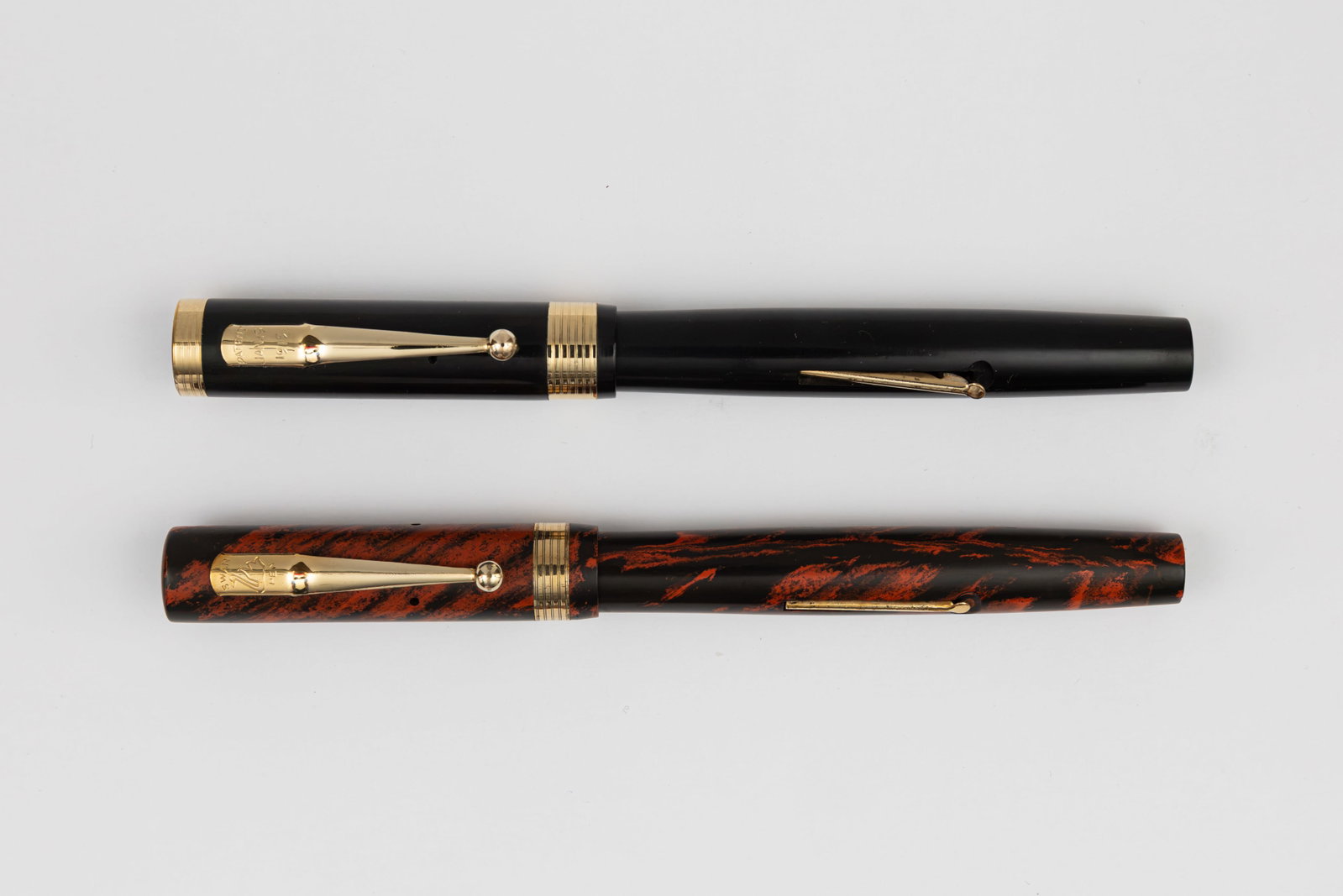 Mabie Todd Swan 44 Eternal Black, Red Mottled Fountain Pens (1 of 3)