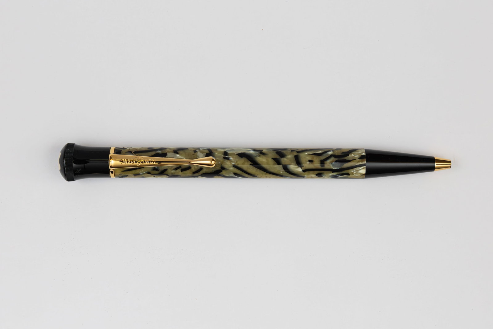 Montblanc Oscar Wilde LE Ballpoint Pen, Boxed (1 of 4)