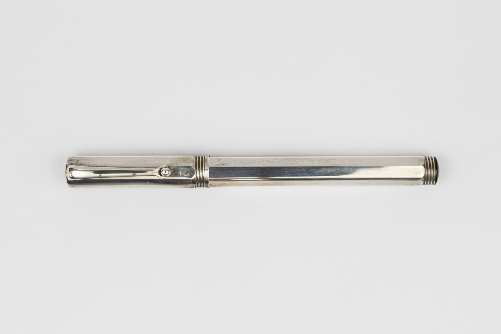 Montegrappa Reminiscence Sterling Silver Faceted Fountain Pen (1 of 3)