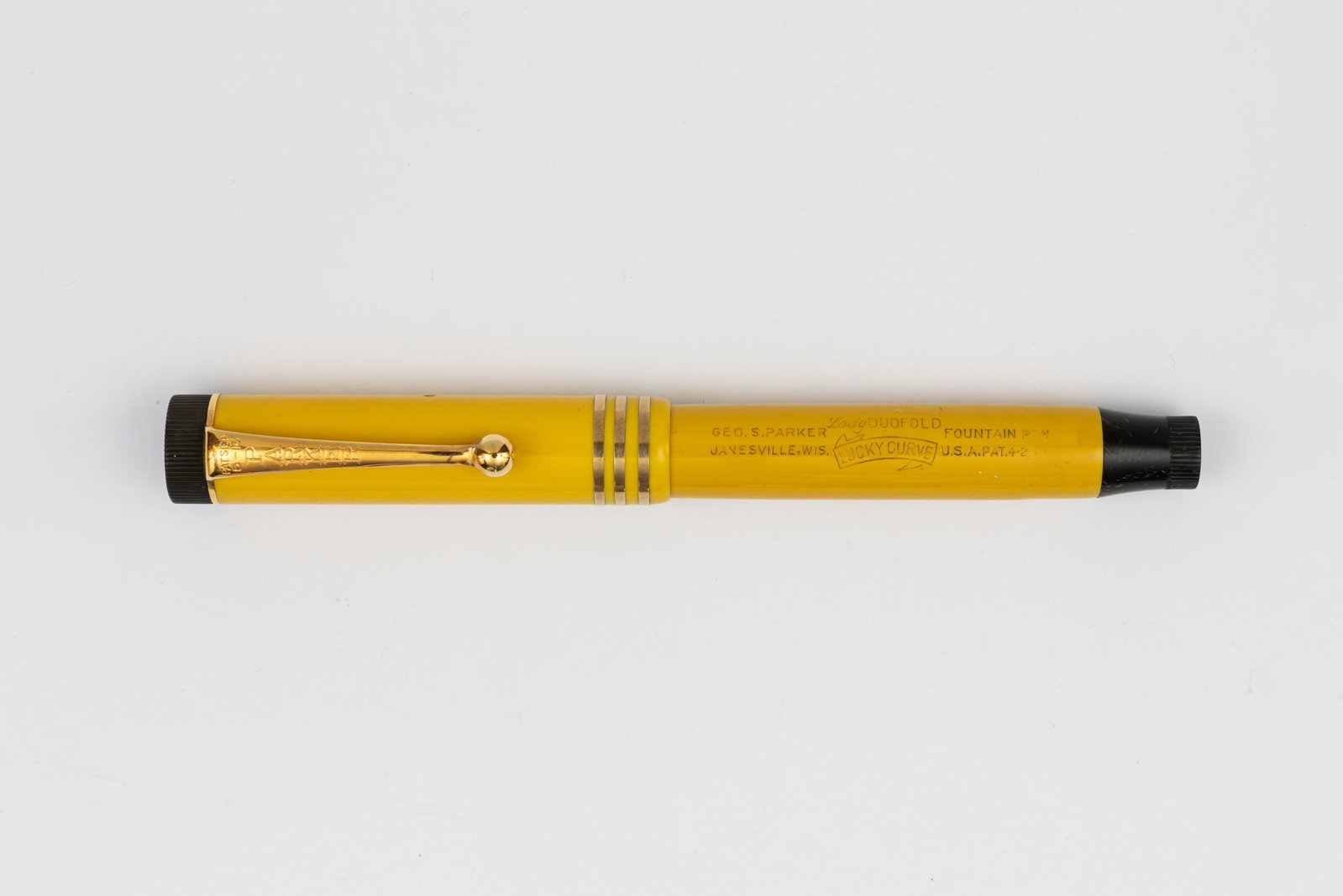 Parker Duofold Flattop Juniorette Mandarin Yellow Fountain Pen: Parker Duofold flattop Juniorette Mandarin Yellow fountain pen, circa 1927. Early Lady Duofold or Juniorette flattop fountain pen with clip and triple cap band in Mandarin Yellow with Parker Duofold 1