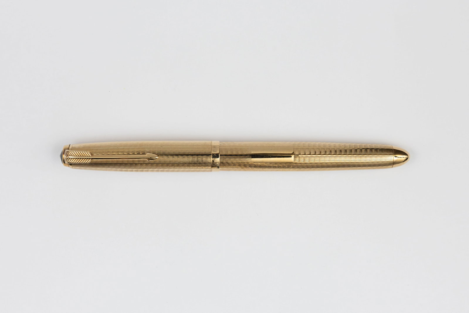 Parker 51 Aerometric Solid 9K Gold Barleycorn Fountain Pen, OBB Nib (1 of 3)