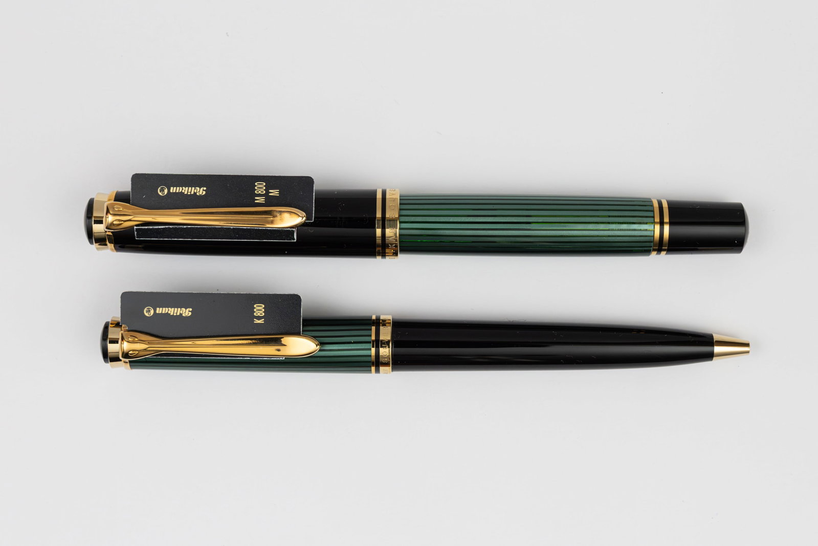 Pelikan M800 Green Striated Fountain Pen, Ballpoint Set (1 of 3)