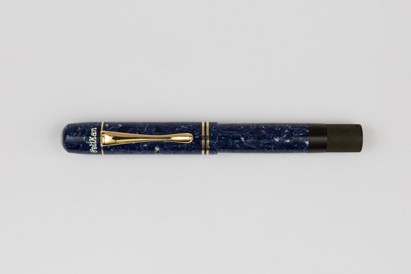 Pelikan Originals of Their Time 1935 LE Lapis Blue Fountain Pen, Boxed (1 of 4)