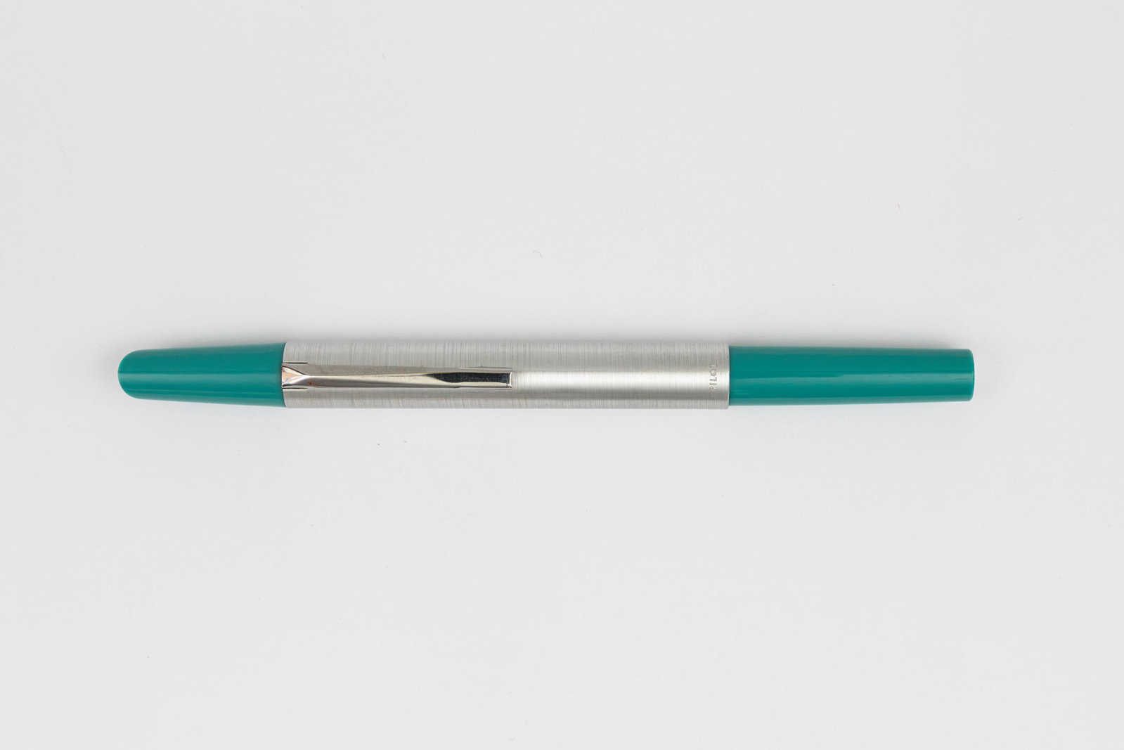Pilot Capless Long Vanishing Point C-100RW Green Fountain Pen (1 of 3)
