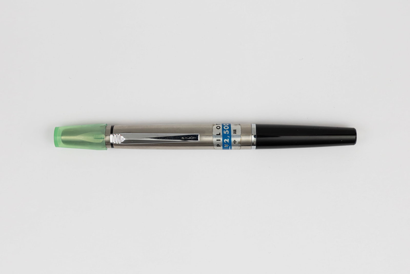Pilot Capless Vanishing Point C-250SS Sliding Clip Fountain Pen (1 of 3)