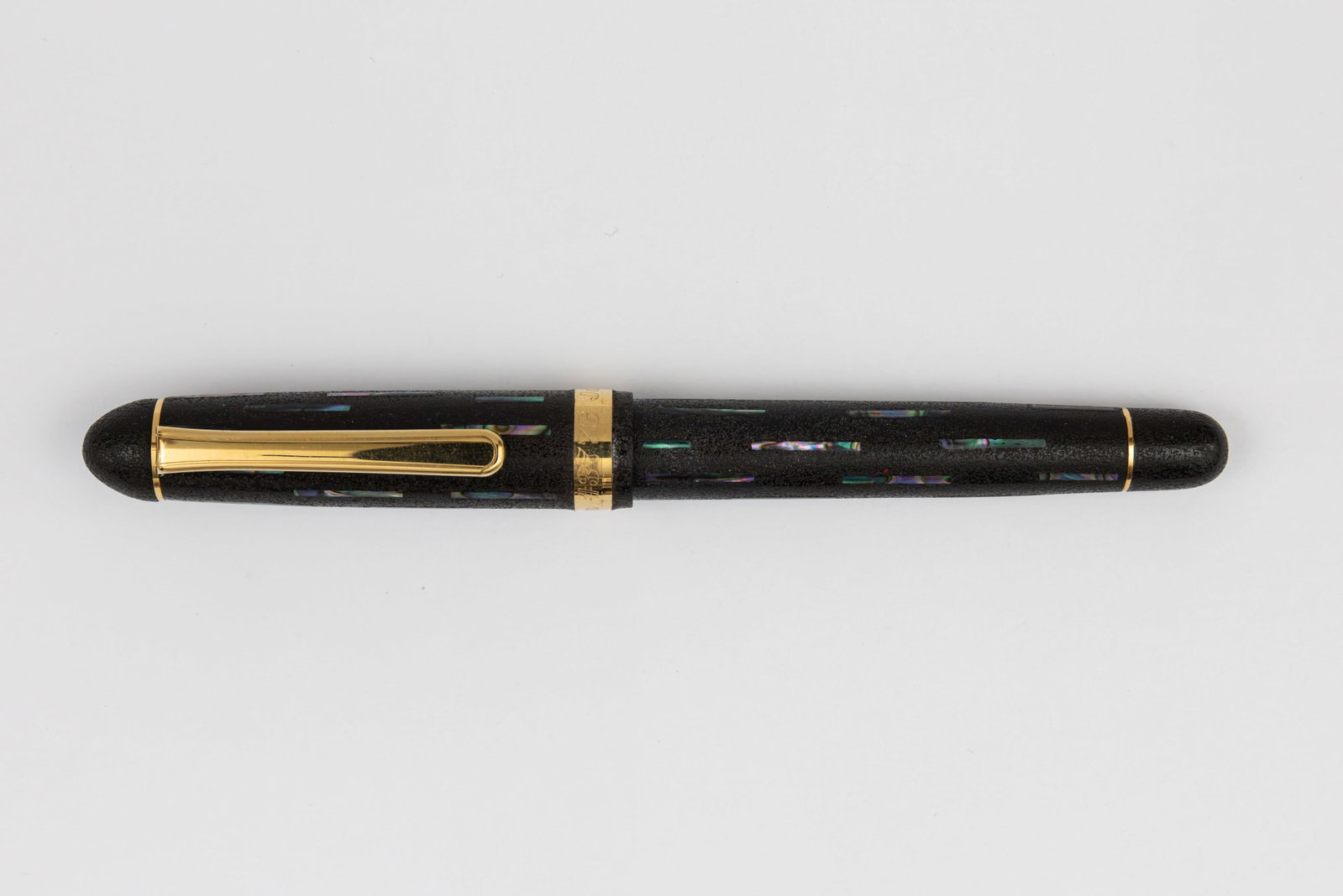 Platinum 3776 Century Custom Maki-e Raden Fountain Pen (1 of 3)