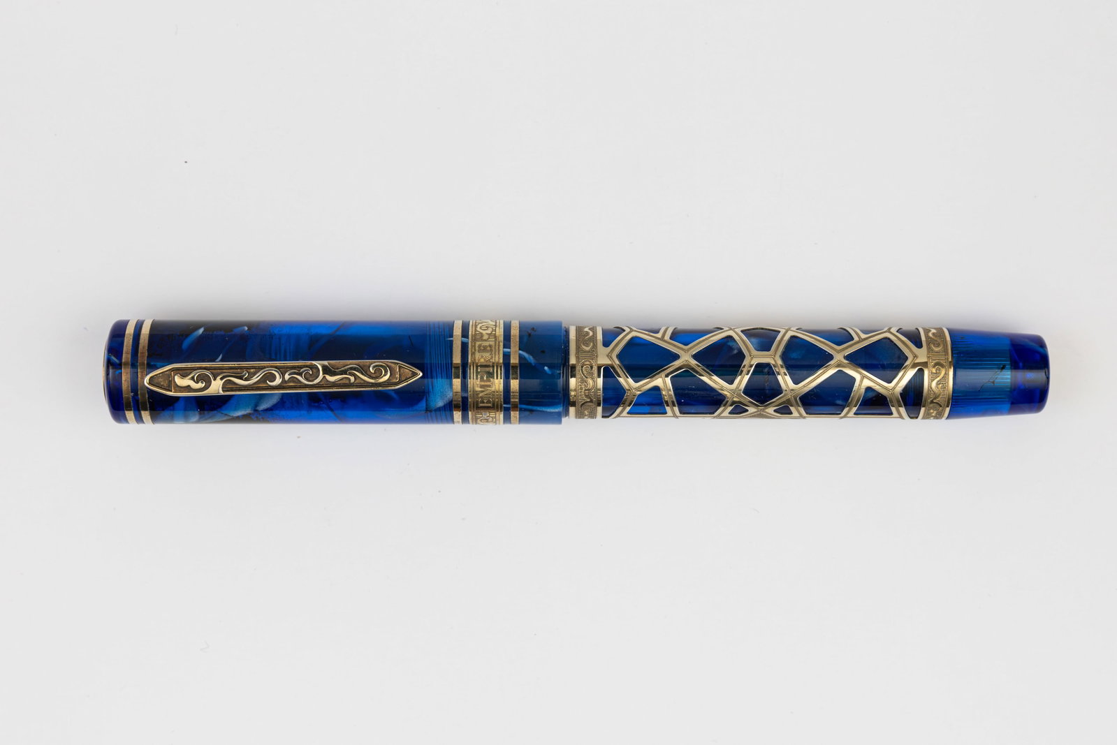 Visconti Empire Vermeil Filigree LE Fountain Pen (1 of 3)