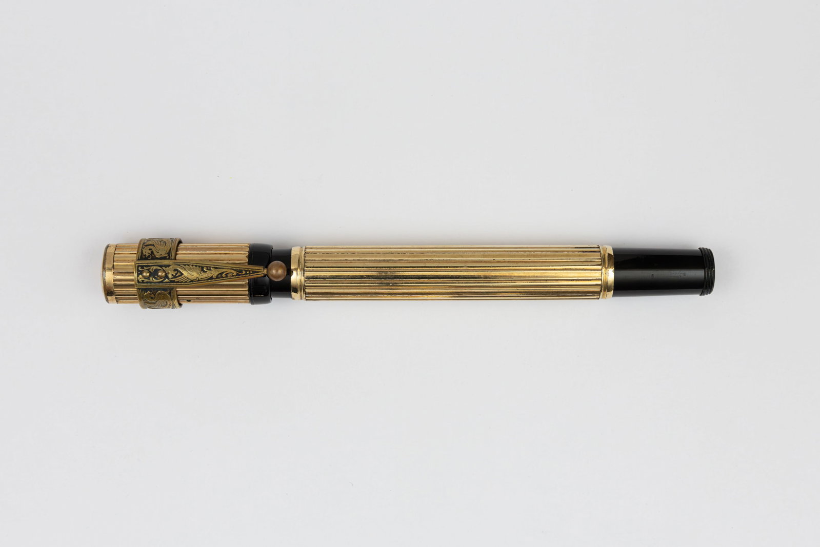 Waterman 14S Fluted Gold Filled Overlay Safety Fountain Pen (1 of 3)