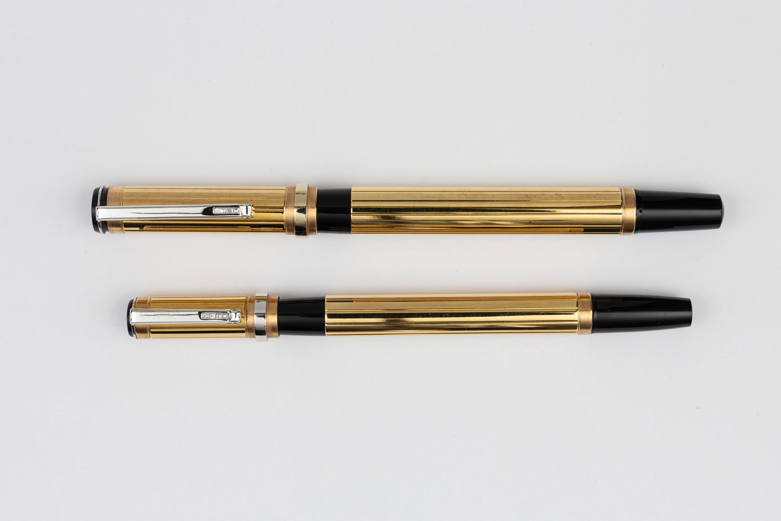 Waterman Watermina Solid 18K Gold & Diamonds Fountain Pen Set (1 of 9)
