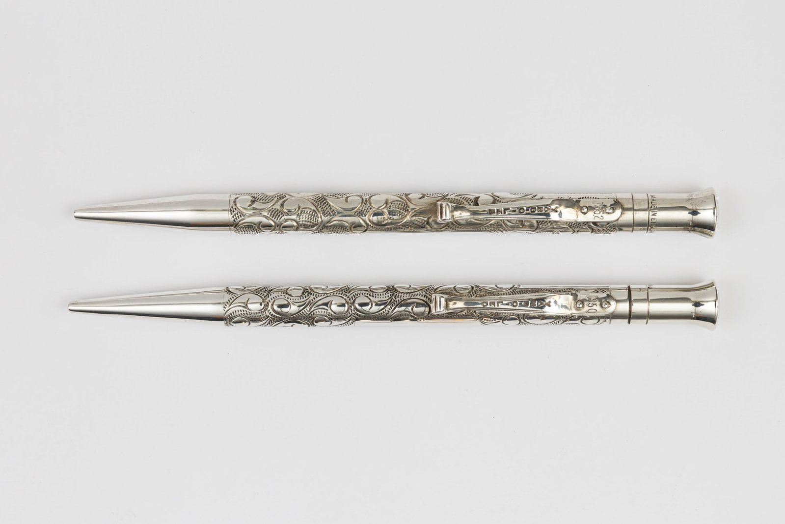 Yard-O-Led Victorian Sterling Silver Ballpoint, Pencil Set (1 of 2)