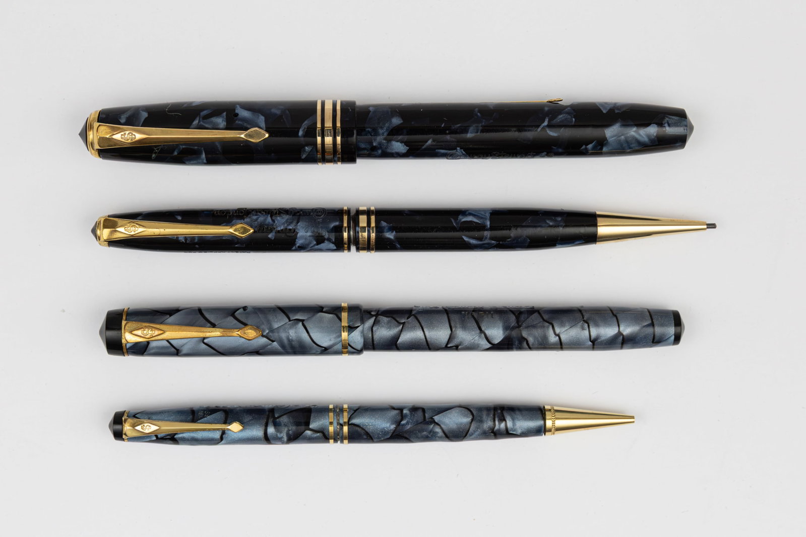 Conway Stewart 58 Blue Marble, 311 Reverse Cracked Ice Fountain Pen Sets (1 of 4)