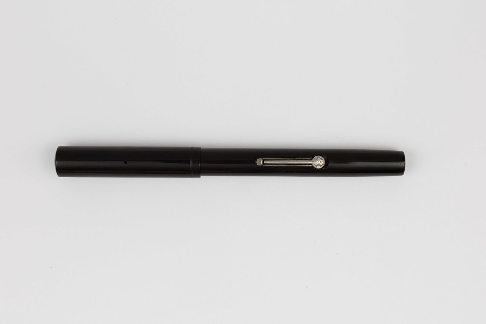 Waterman Ideal 12 PSF Black Hard Rubber Fountain Pen (1 of 3)
