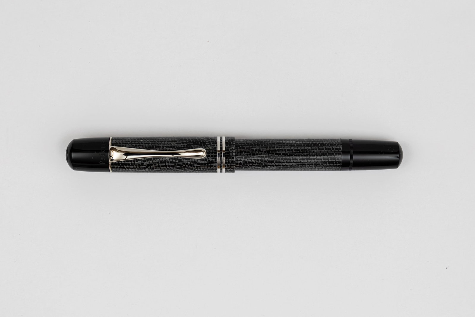 Pelikan M101N Lizard Special Edition Fountain Pen, Boxed: Pelikan M101N Lizard fountain pen with box, outer box, case and instructions, circa 2012. The 101N series is of the famous Pelikan 100 line, produced in the 1920’s-1940’s, one of the most well kno