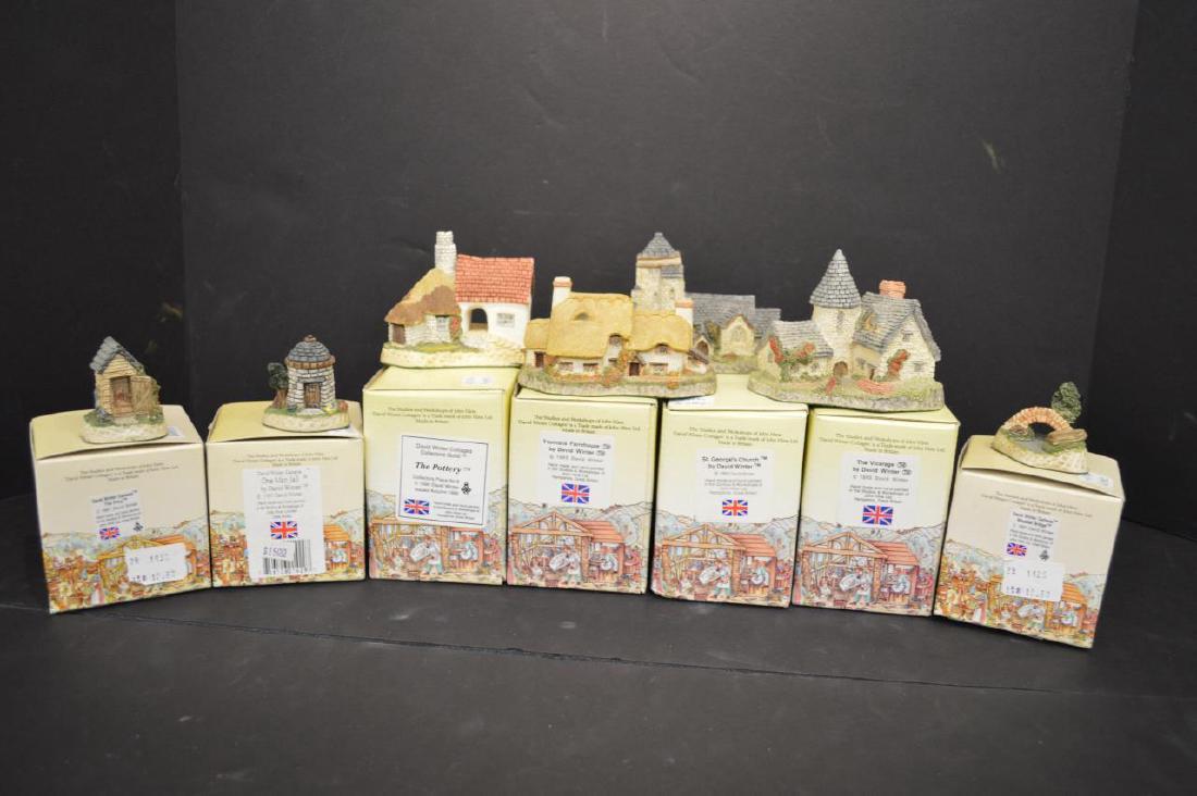 Lot of 7 David Winter Cottages (1 of 1)