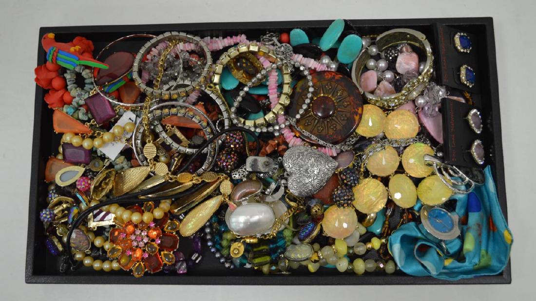 Large lot of costume jewelry (1 of 3)