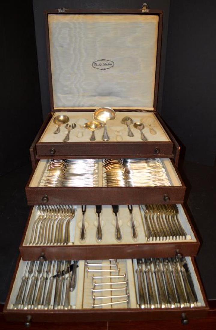 141 Piece Dube Zilver 90 Silverplate Flatware Set (1 of 13)