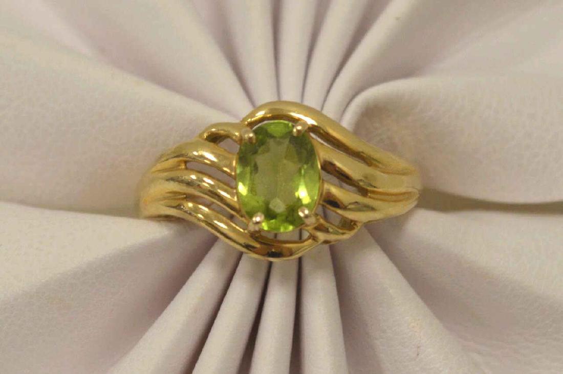 14kt yellow gold peridot ring (1 of 5)