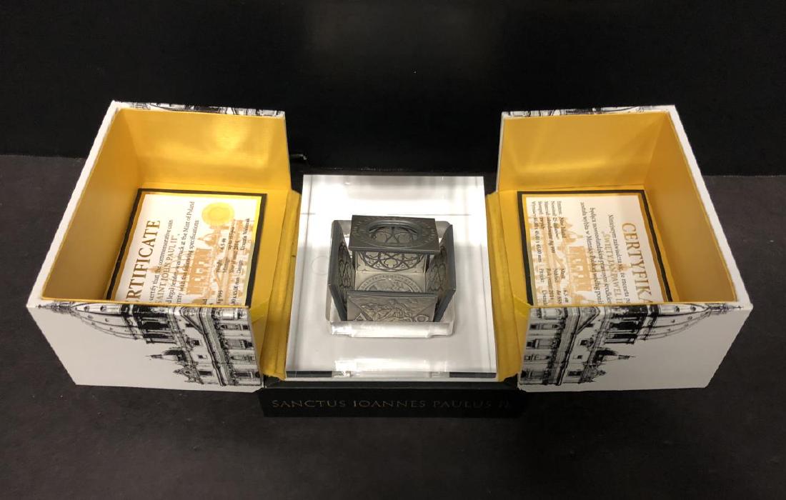 2014 $25 Pope St John Paul II Silver Box Coin NIUE (1 of 5)