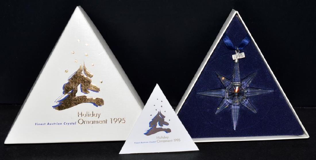 1995 Swarovski Crystal Holiday Snowflake Ornament (1 of 3)