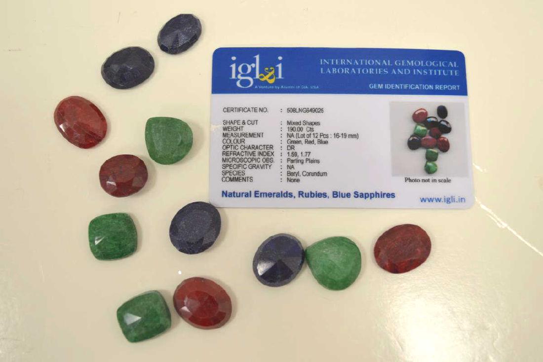 Loose 190ct. parcel of rubies, emeralds, sapphires (1 of 5)