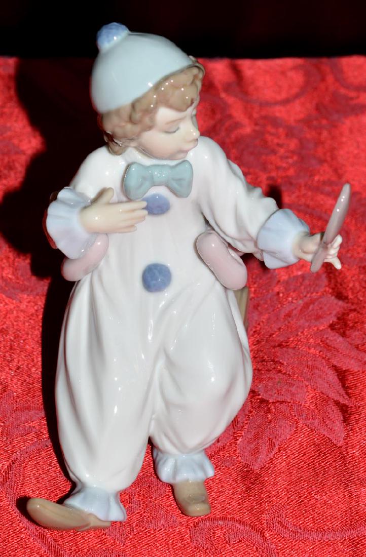 Lladro Clown Figurine #6257 Pierrot in Preparation (1 of 3)