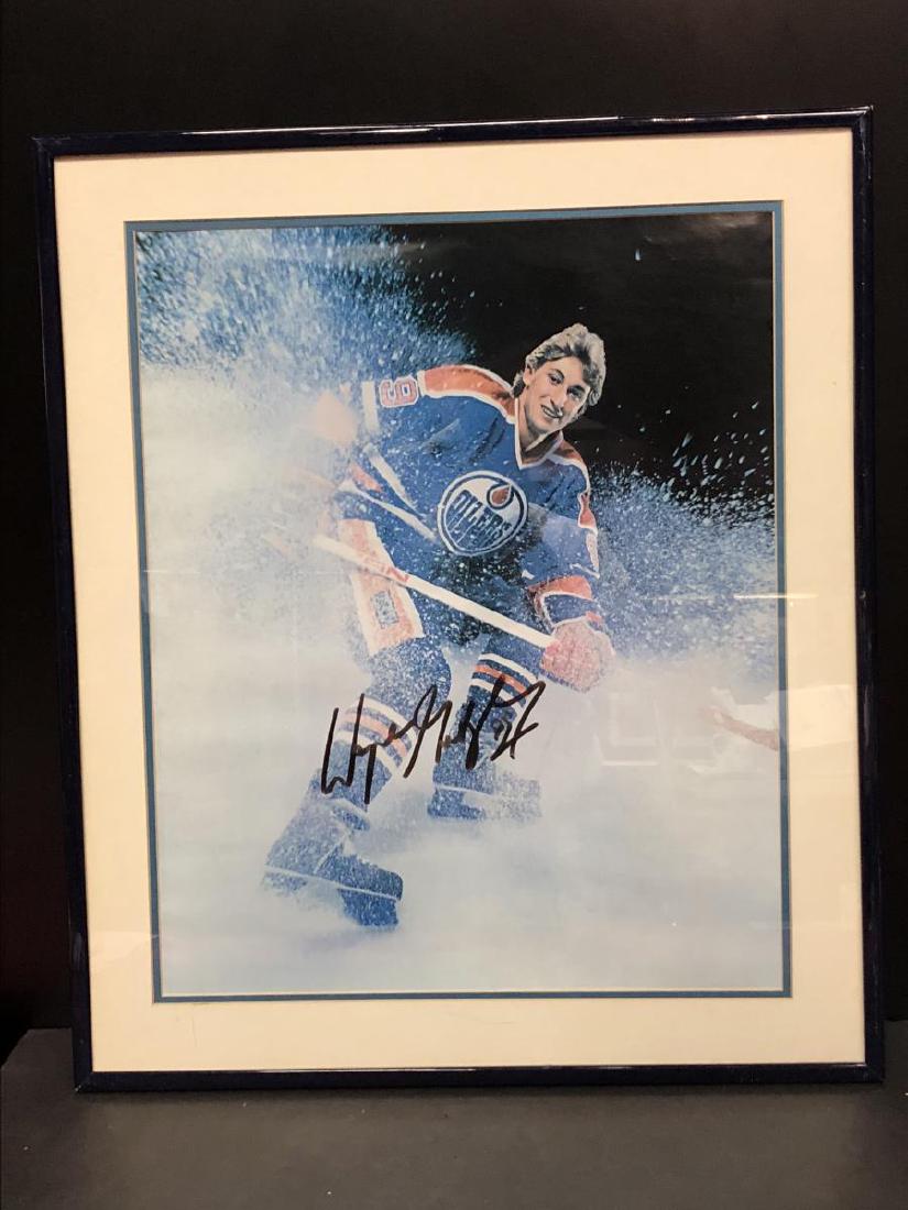 Wayne Gretzky Signed Autographed Framed Poster JSA (1 of 8)