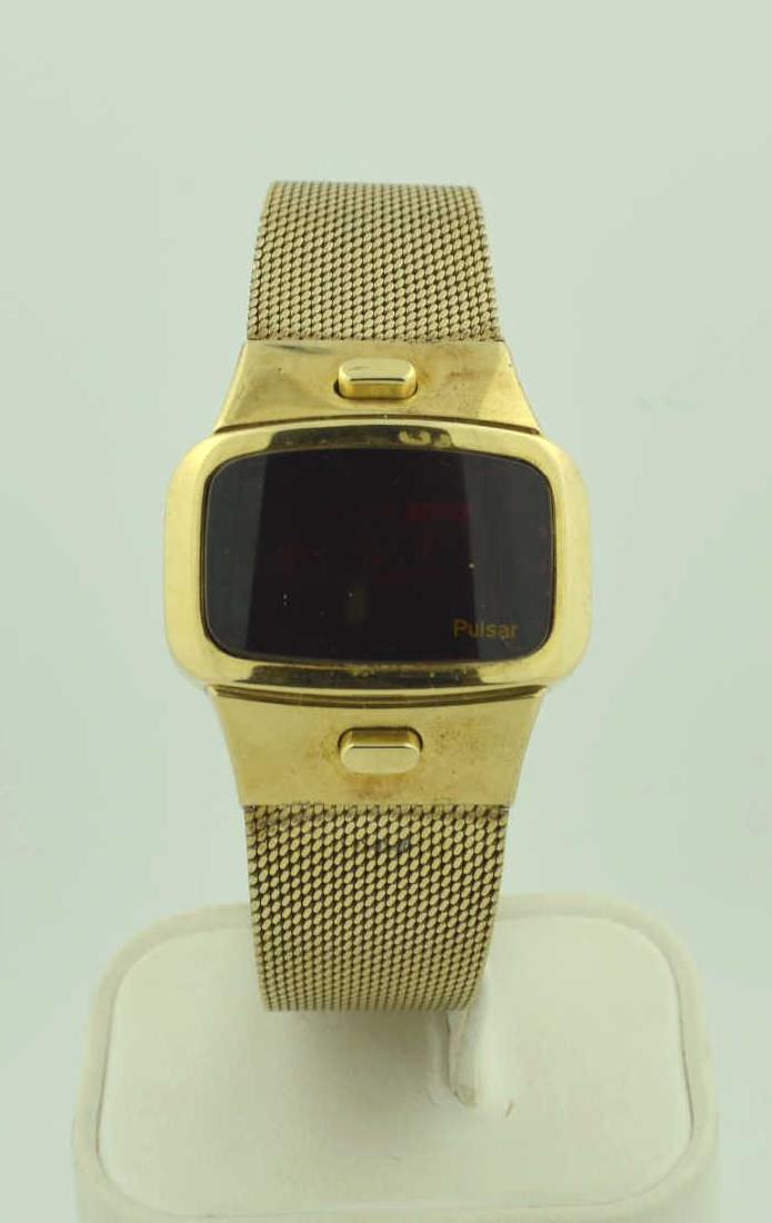 Vintage Gold Toned Pulsar Digital Watch (1 of 4)