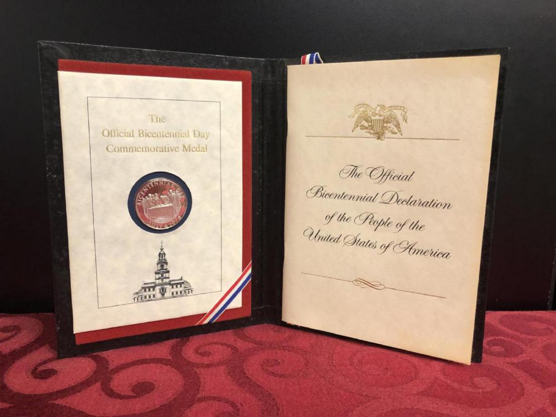 Official Bicentennial Day Commemorative Medal (1 of 6)