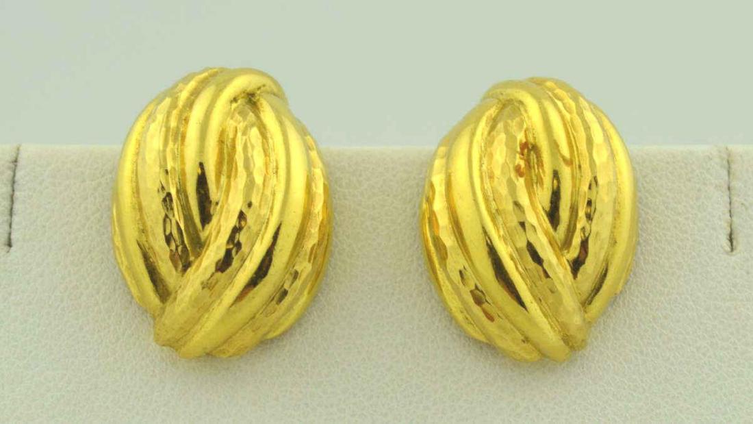 Andrew Clunn signed 18kt yellow gold earrings (1 of 3)