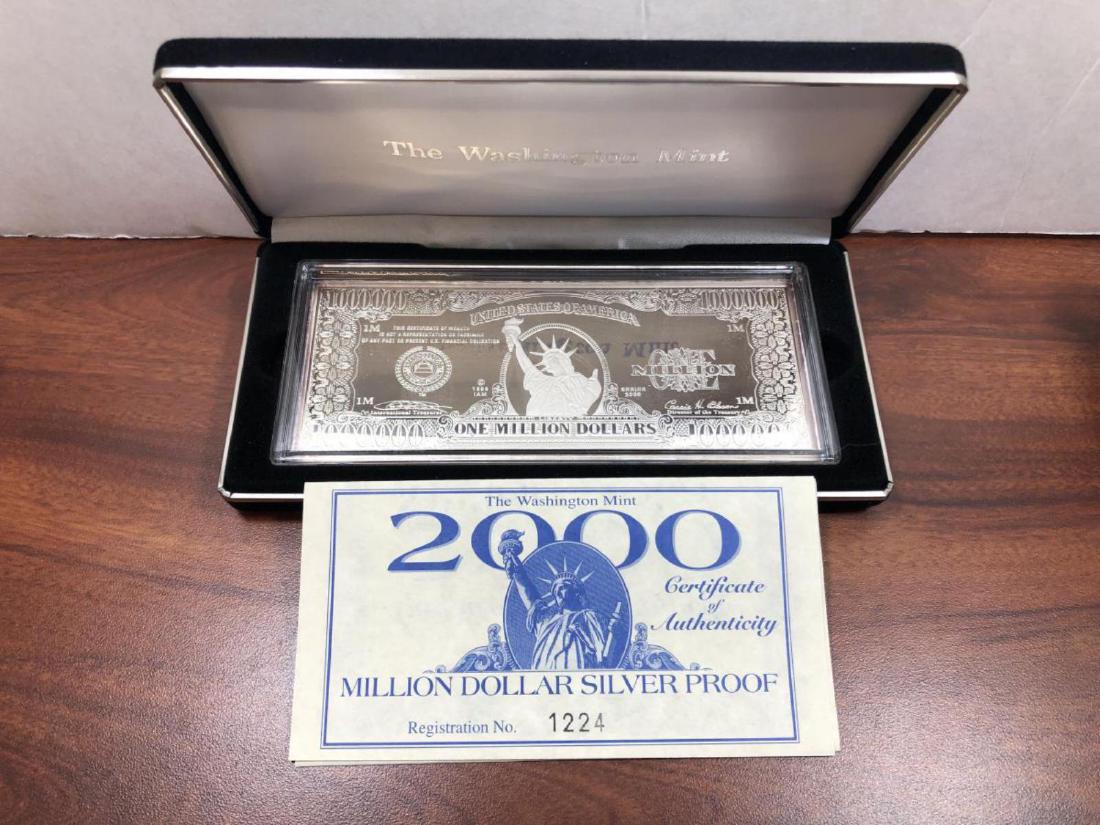 Pure Silver 4 OZ Million Dollar Currency Note: Pure Silver 4 OZ Million Dollar Currency Note. Housed in a hard plastic box with felt presentation case, this $1,000,000 currency note features the Statue of Liberty Design and is 4 troy ounces of .99