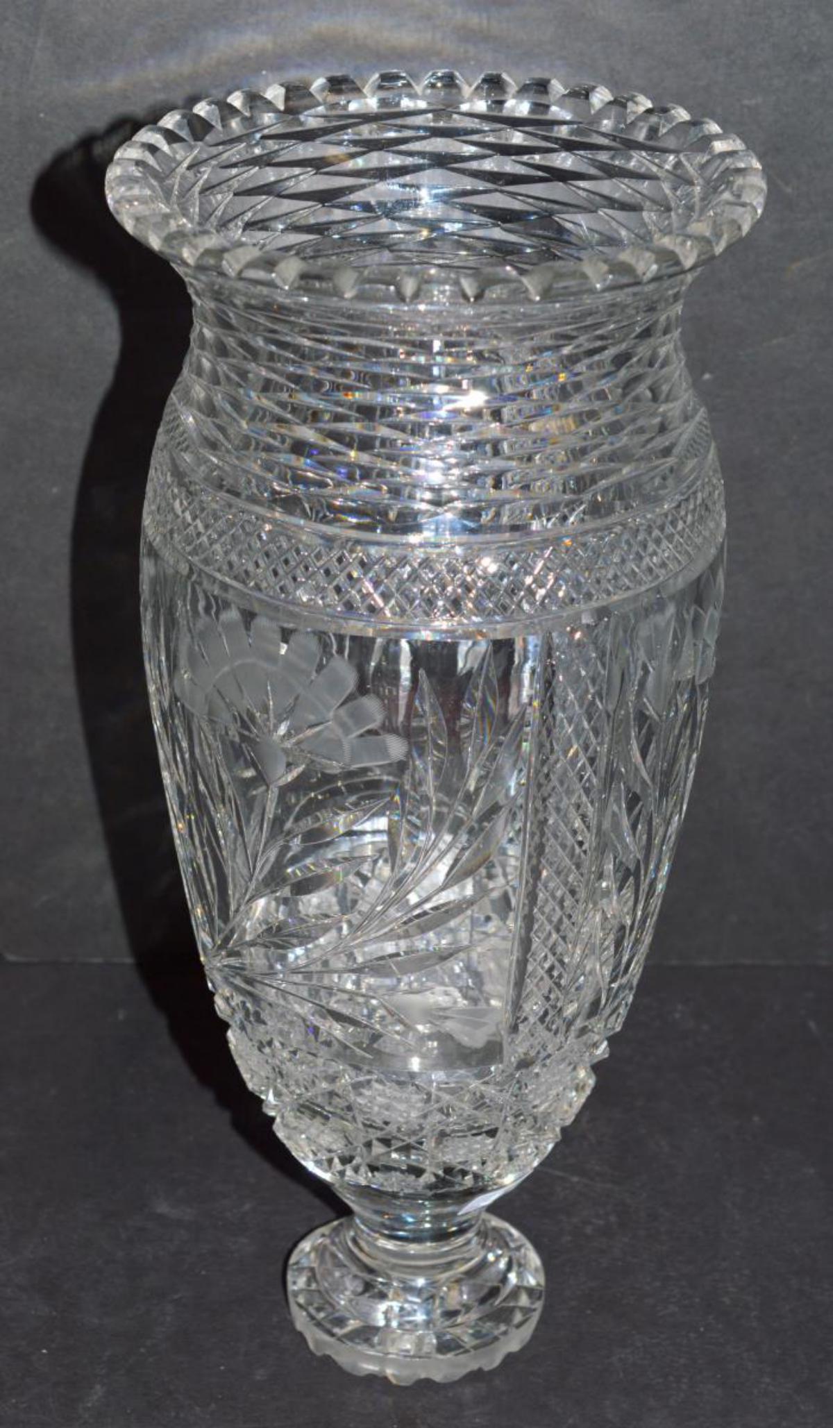 Hawkes Crystal Vase Floral Thistle Leaf Pattern: Hawkes Round Tapered Crystal Vase Floral Thistle Leaf Pattern. It has a petite base that tapers to a wonderful carved flower, leaf, thistle design. The neck is narrow with a fish scale design. The top