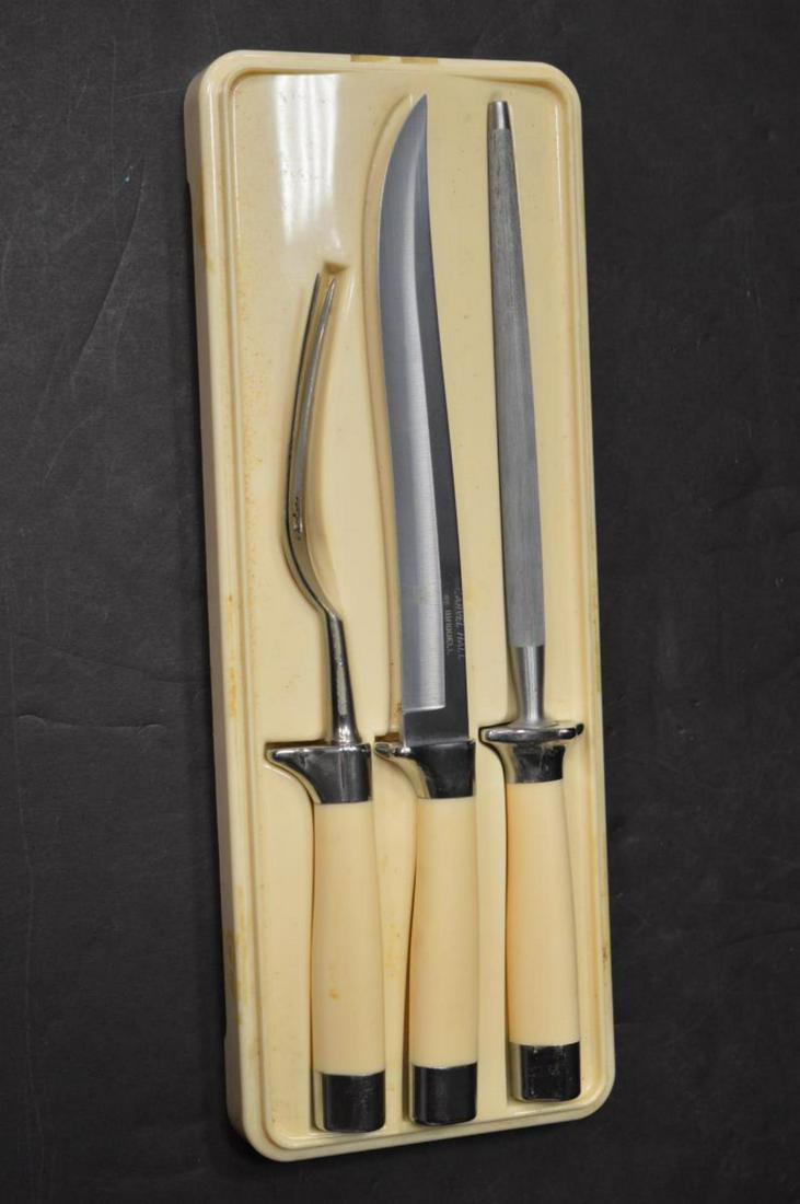 Carvel Hall 3 Piece Carving Set by Biddell in Case: A very nice set of vintage (1950's -'60's) fine cutlery in carry\storage case or chest, a 3 piece carving set of Carvel Hall by Briddell. 13" knife, 10" fork, 12" honing steel. "Chrome-Vanadium Surgic