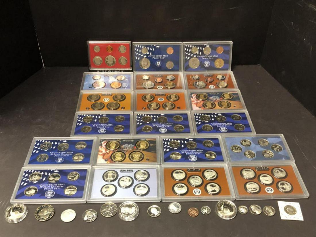 Lot of over 100 different proof struck US Coins (1 of 12)