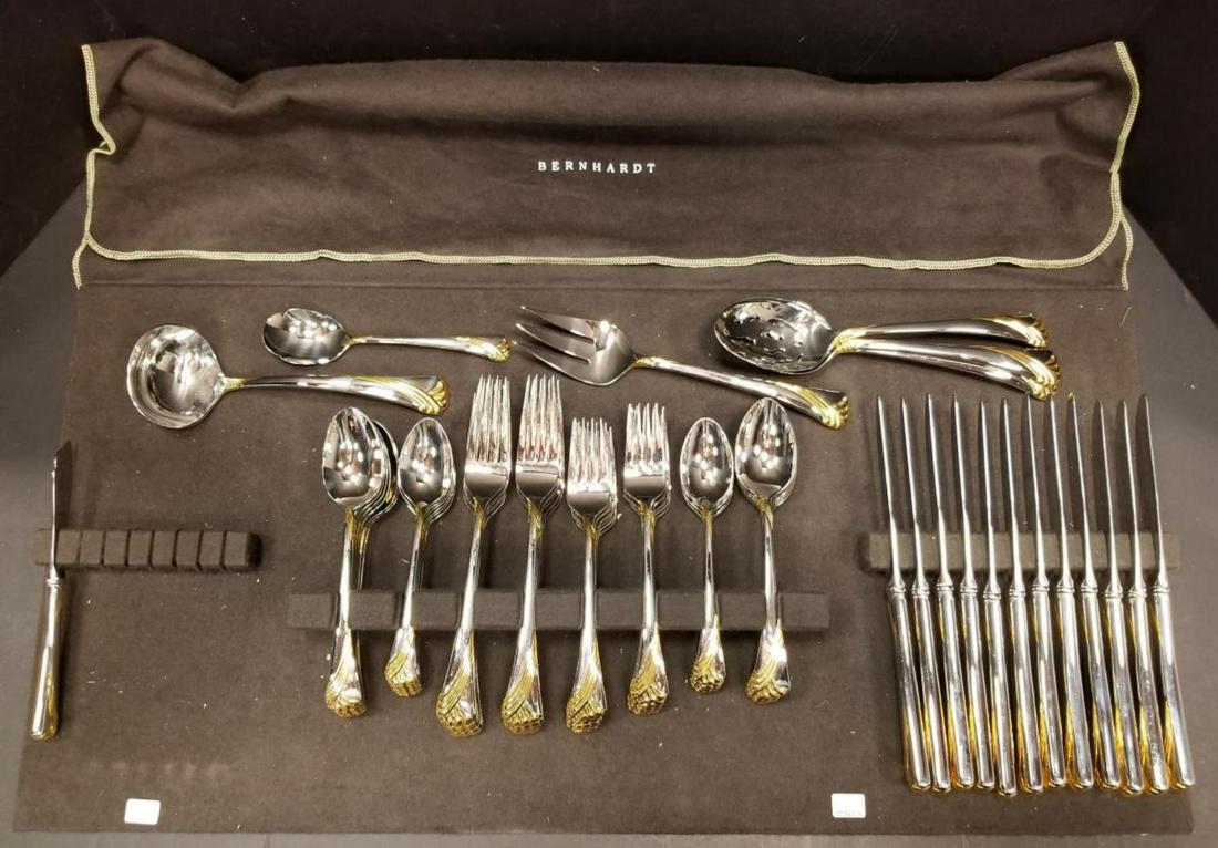 Lenox Kelly Flatware Stainless Steel w Gold Accent: Lenox Flatware in the Kelly Pattern in Stainless Steel with Gold Accents. Settings for 12 plus service. Includes; 12-Place knives 9.25", 12-Soup spoons 7", 12-Place spoons 6.25", 12-Dinner forks 8", 1
