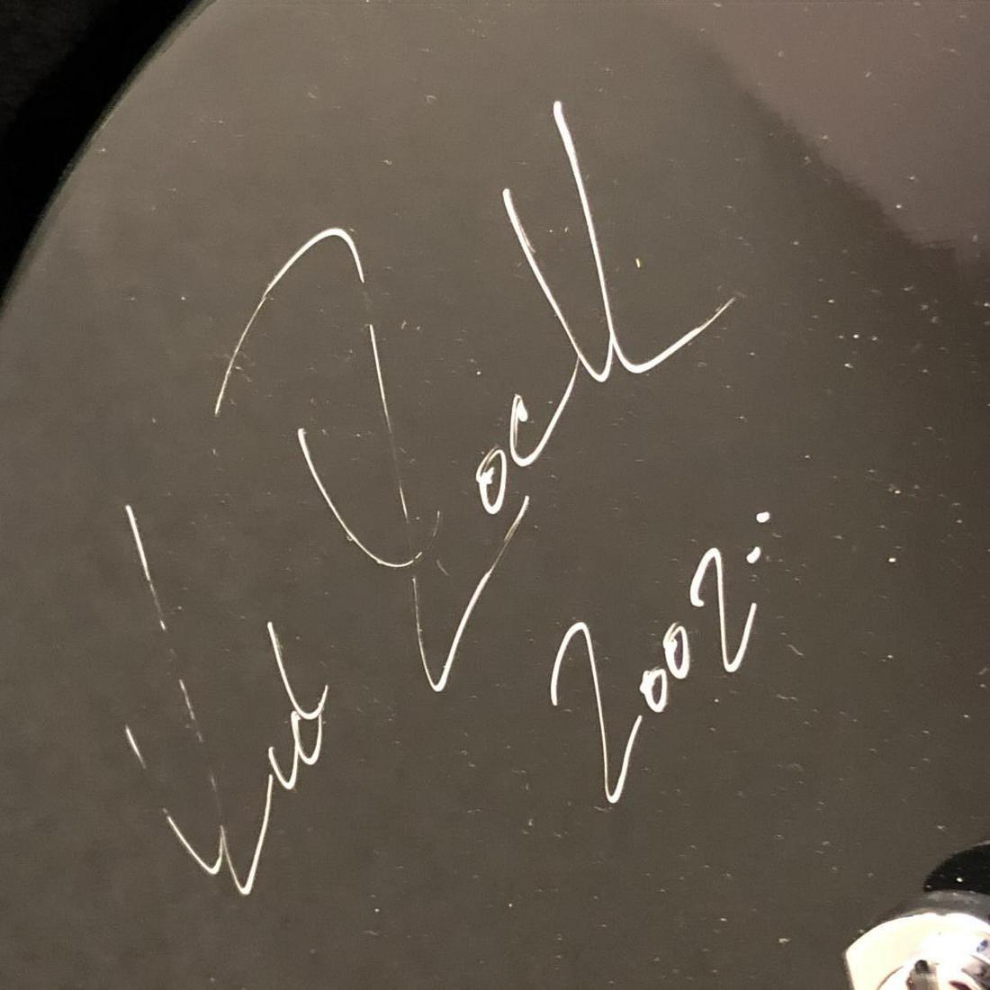 Kid Rock Signed Gibson Les Paul Special Guitar: Kid Rock Autographed 2001 USA Black Gibson Les Paul Special Guitar with Hard Case. Kid Rock Signed This Guitar in 2002. The consignor did tell us that Kid Rock was one of the nicest young men that he 