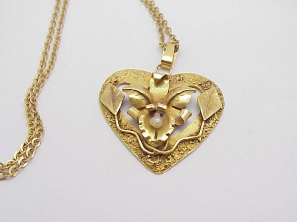 18kt Heart pendant with chain