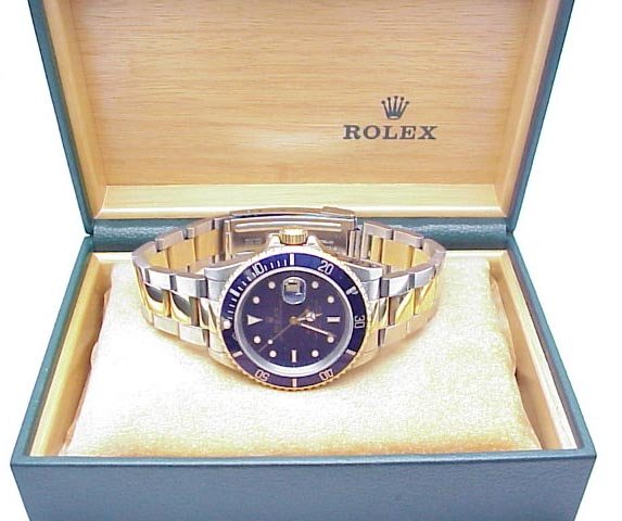 Man's Rolex Submariner Blue Dial Bezel - 3