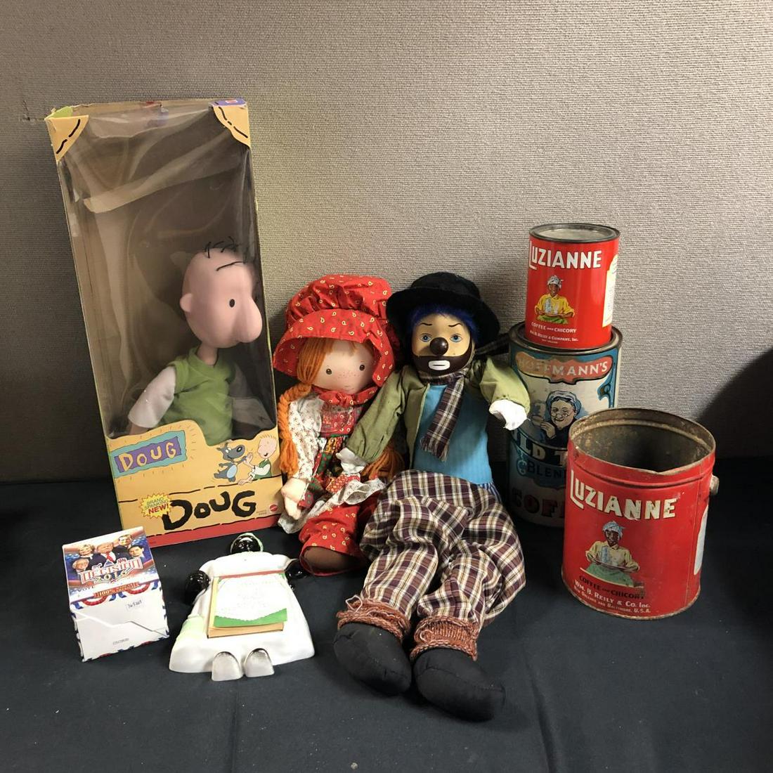 Lot Of Vintage Misc Collectibles Doug Doll: Lot Of Vintage Misc Collectibles. Total of 8 pieces in The Lot. Consists of United States Of America Decision 2016 Political Trading Cards. Mattel Band Spanking New Doug in the box. Mammy Memo. 2 Vint