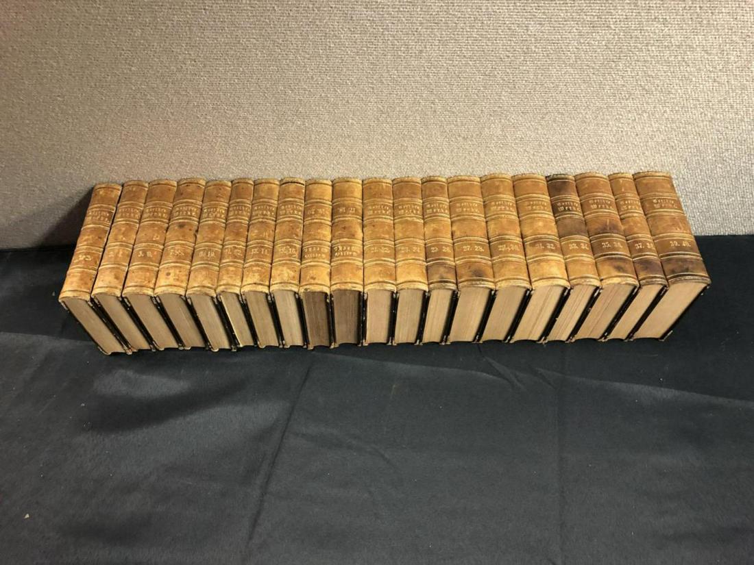 Antique Goethe's Sammtliche Werke Book Collection: Antique Goethe's Sammtliche Werke Book Collection. 40 volumes bound in 20 books, gold gilt leather spines. German language. 1840 good condition. Measure approx. 4 1/2" x 6" & thickness varies. Johan W