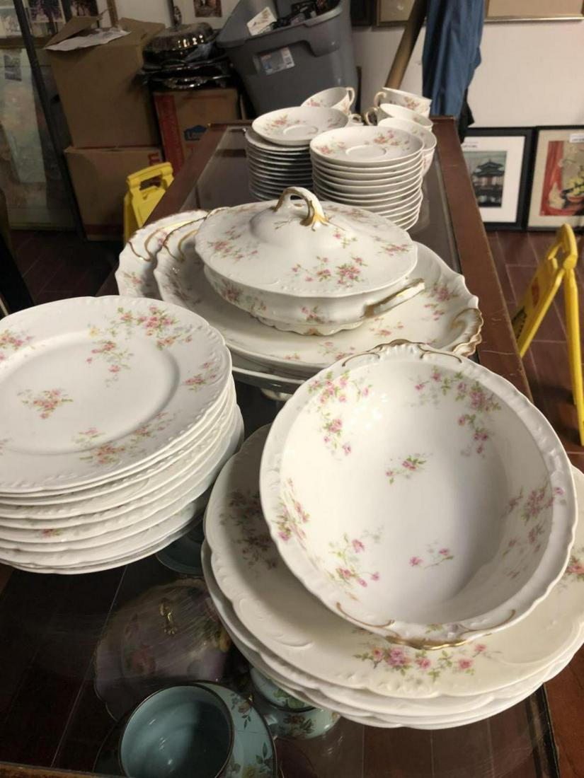 Theodore Haviland Limoges France Schleiger China: Theodore Haviland Limoges France Schleiger Floral Pattern China. 54 pieces total include; 4-Dinner 10 1/8", 10-Luncheon plates 9 1/4", 12-Bread 7 Butter plates 6 1/4", 14-Saucers 5 3/4", 10-Cups, 1-Ve