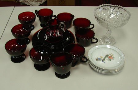 Svc. For 4 Red Glass Lunch set + extras