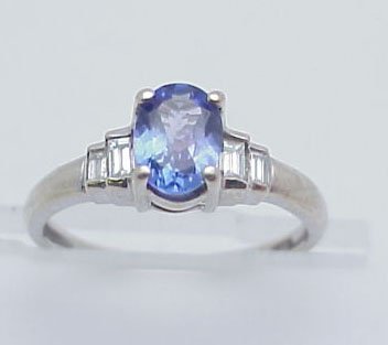 Tanzanite & Diamond Fashion Ring 14kt